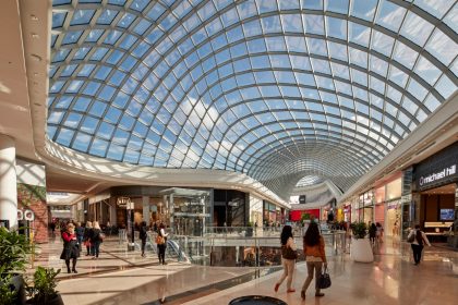 Más información sobre nuestras soluciones de vidrio de control solar