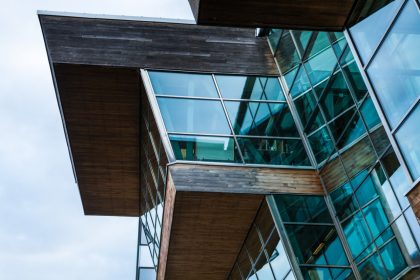 A svéd Postaközpont épülete